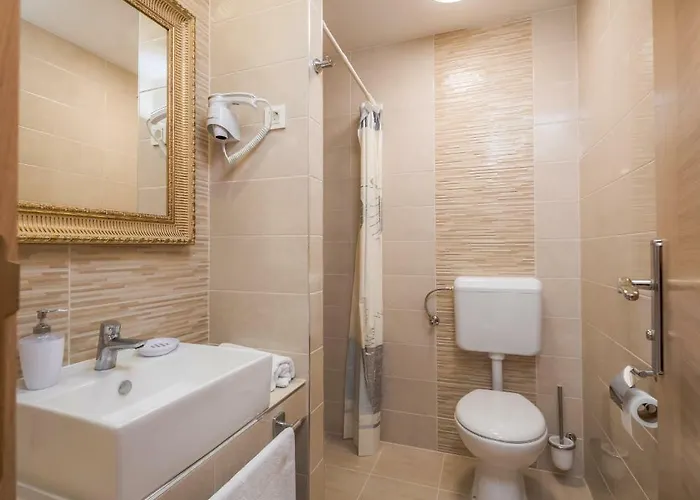 Charlotte Appartement *